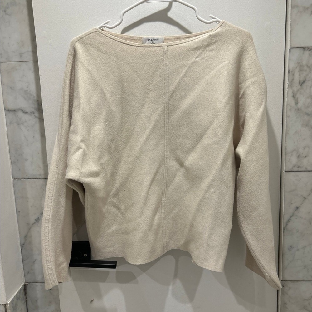 Aritzia babaton sweater